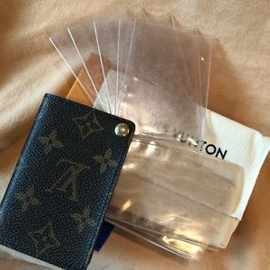 Authentic Louis Vuitton Small Card Holder!